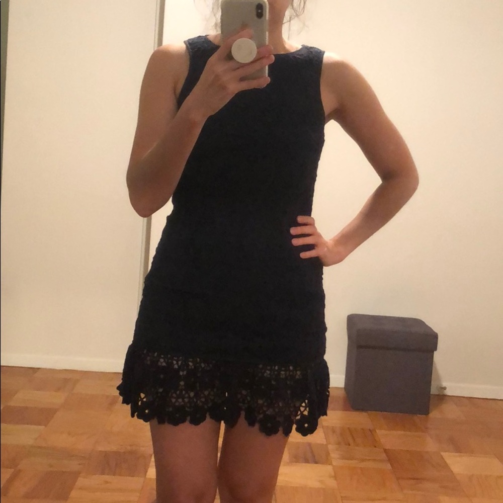JUICY COUTURE 💙 Navy Blue Lace Mini Dress